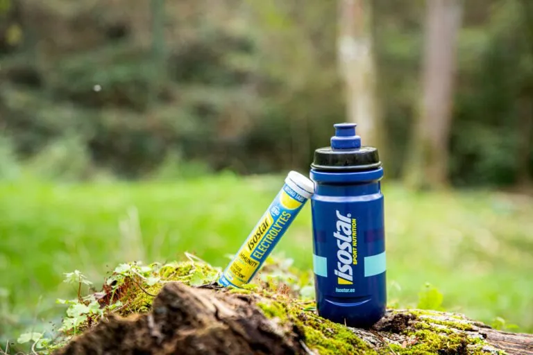 Atjauno to, kas ir svarīgs: Iepazīsties ar jaunajām Isostar Electrolytes Hydrotabs Immunity 🍋