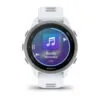 Garmin Forerunner 170 Music Baltā akmens krāsā ar baltā akmens/mākoņu zilas krāsas siksniņu