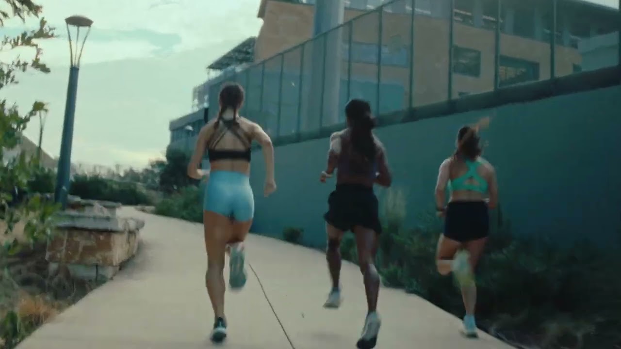 Skatīties video YouTube